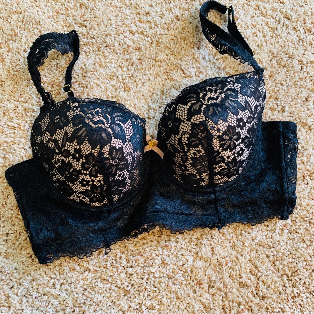 Sassy 36C Daisy Fuentes Black Lace Bra